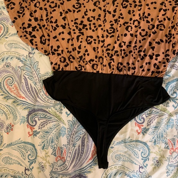 Sexy Leopard Draped Bodysuit- New w/o Tags - Picture 2 of 5
